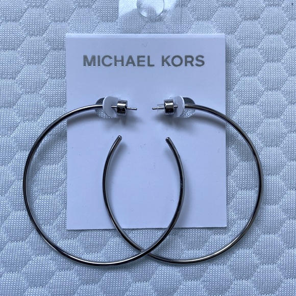 MICHAEL KORS Hoop Earrings Silver - Picture 2 of 3